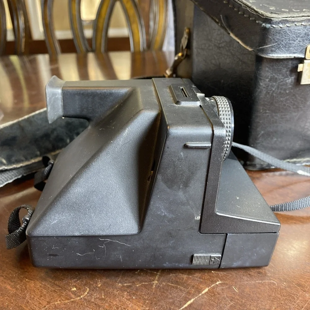 Vintage Polaroid Pronto! RF Instant Land Camera w/ Polaroid Branded Leather case